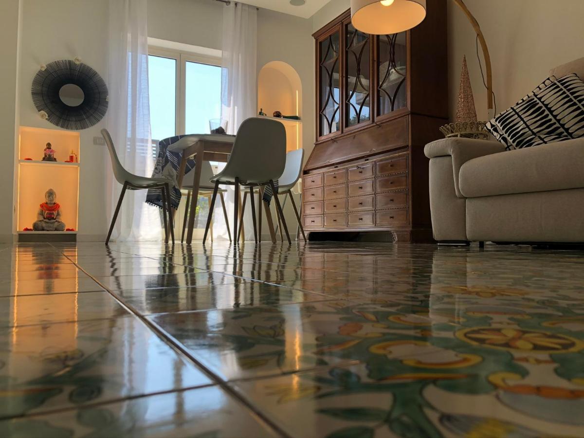 Casa Mami - Luxury Apartment And Pool - Sorrento Luaran gambar