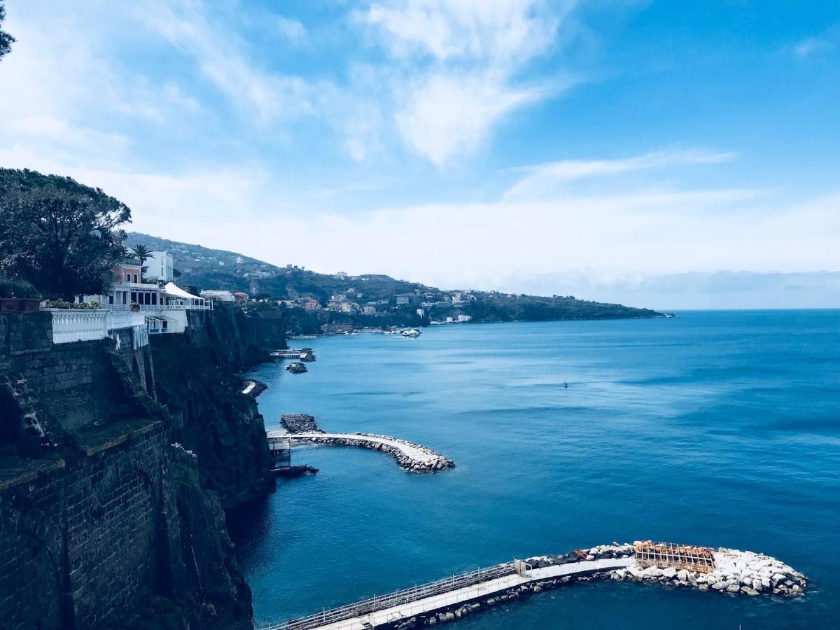 Casa Mami - Luxury Apartment And Pool - Sorrento Luaran gambar