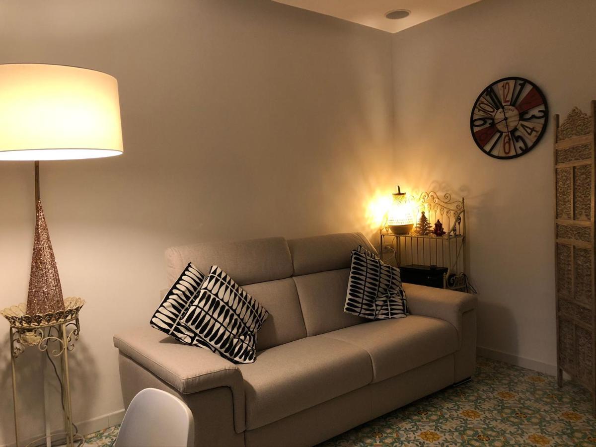 Casa Mami - Luxury Apartment And Pool - Sorrento Luaran gambar