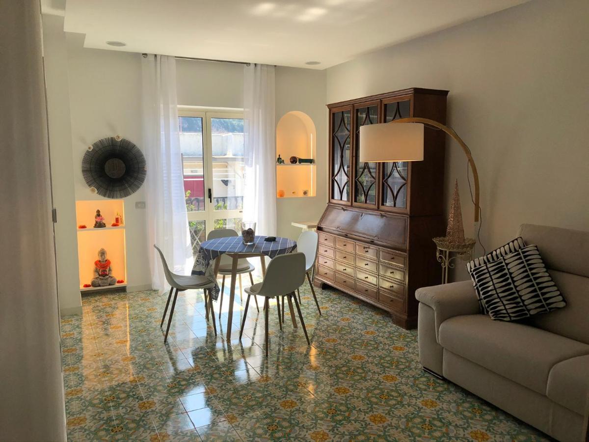 Casa Mami - Luxury Apartment And Pool - Sorrento Luaran gambar